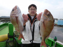 ★★★　マダイ好調　★★★